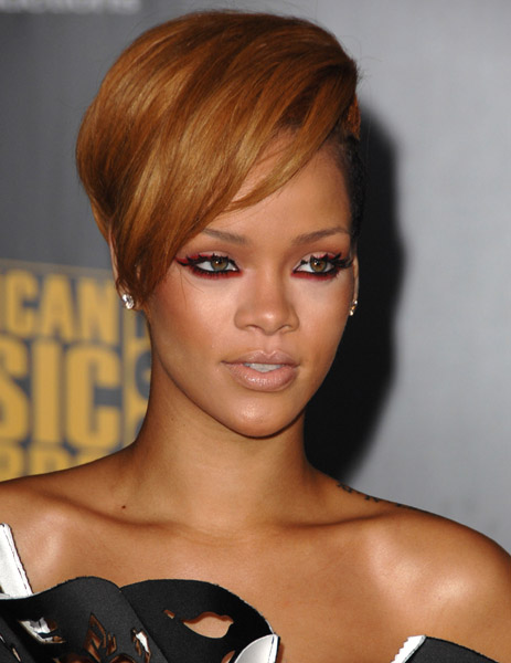 MakeUp Tutorial – Rihanna Inspired. – Shirley's Wardrobe | Beauty & Style Blog | By B. Eniang